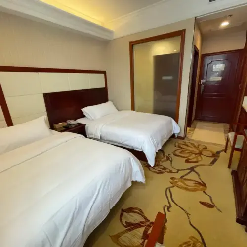Deluxe Room B